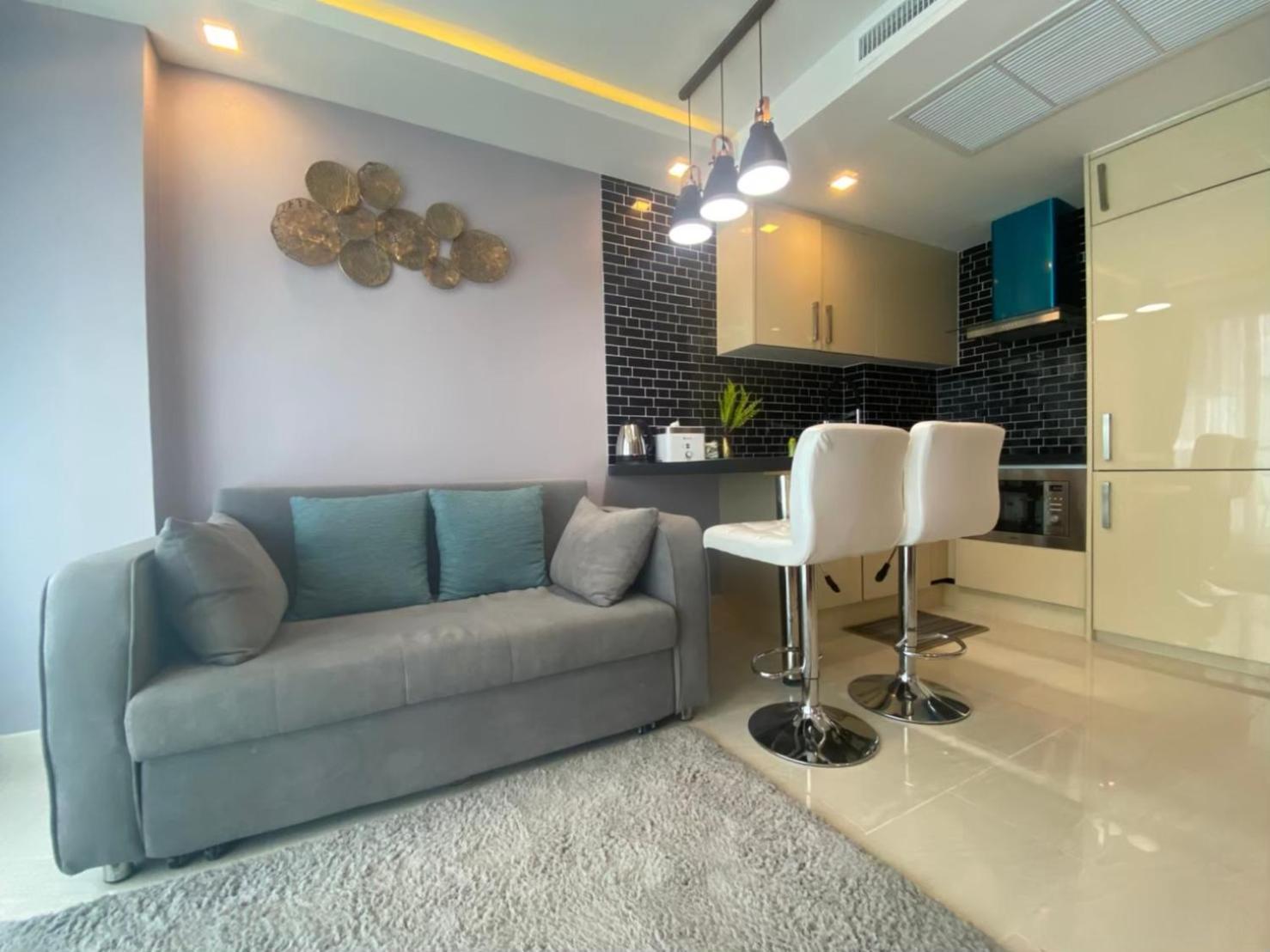 Grand Avenue Suites X Monthstayz Thailand Pattaya Zewnętrze zdjęcie