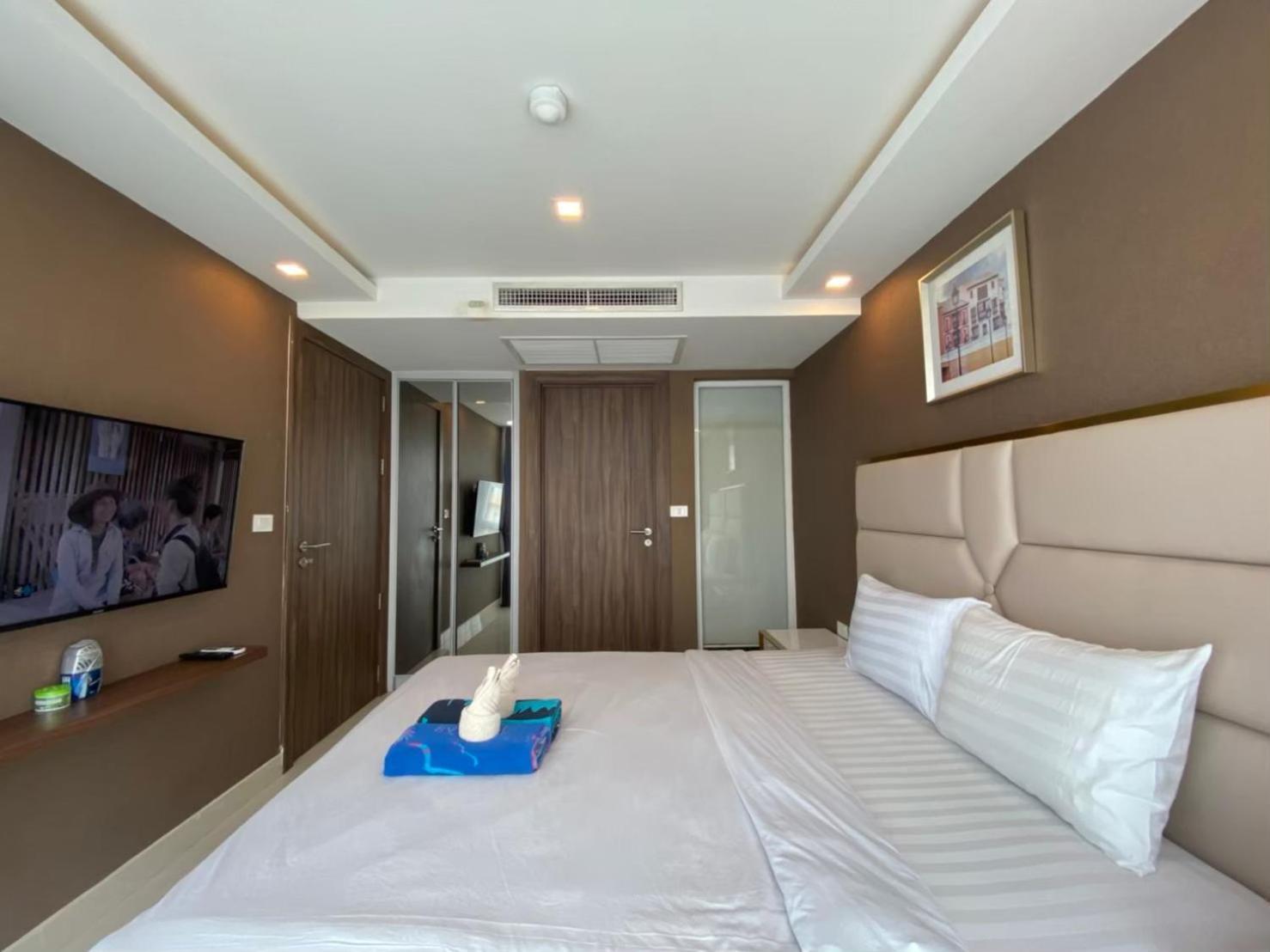 Grand Avenue Suites X Monthstayz Thailand Pattaya Zewnętrze zdjęcie