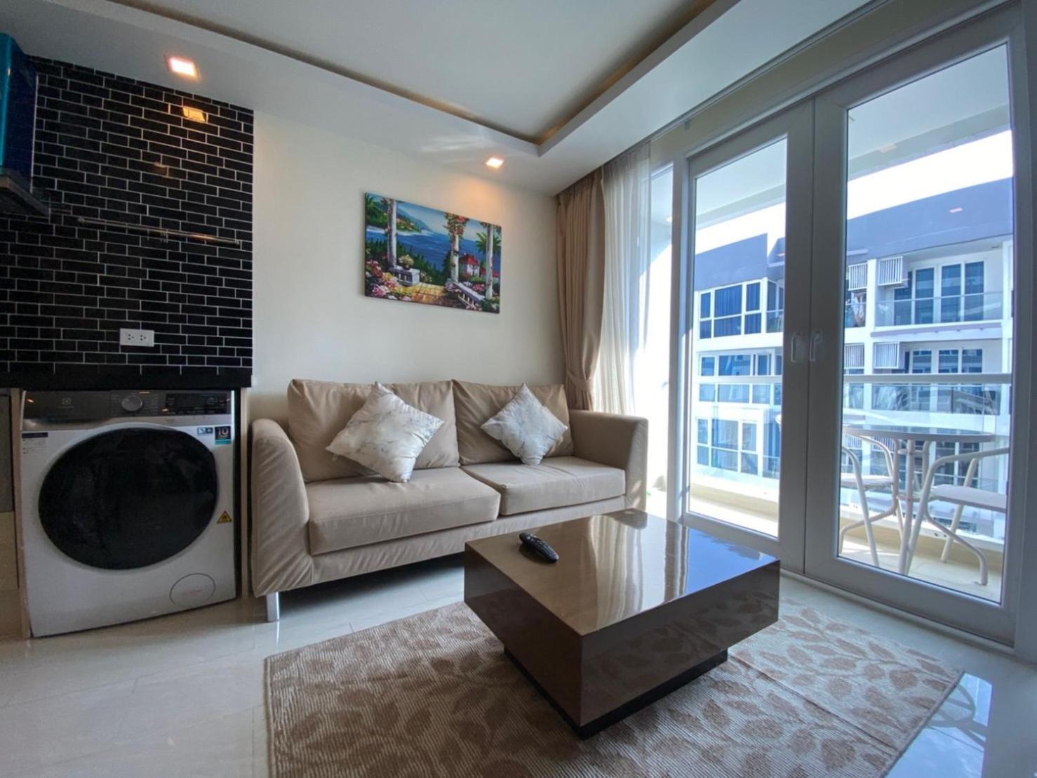 Grand Avenue Suites X Monthstayz Thailand Pattaya Zewnętrze zdjęcie