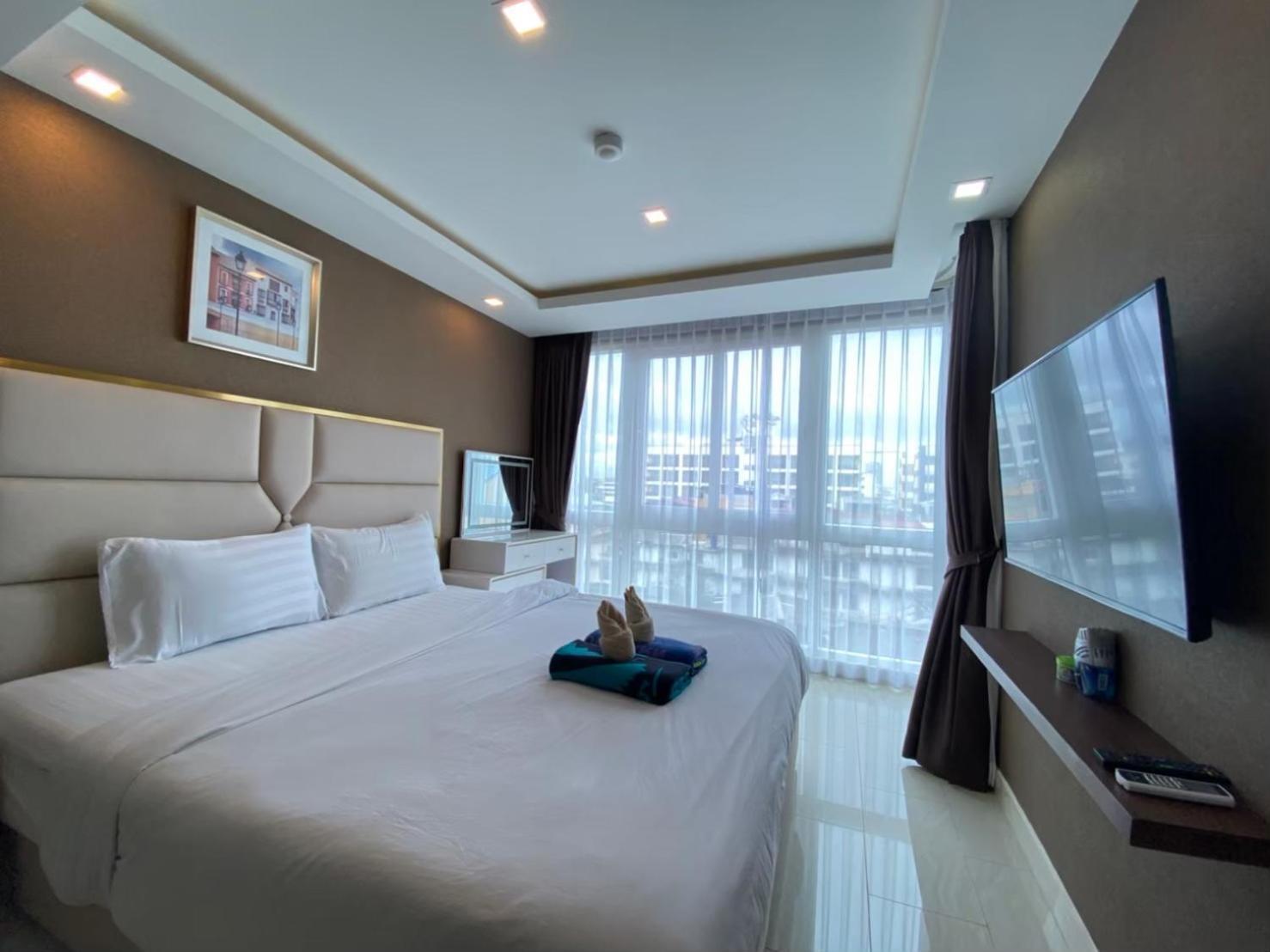 Grand Avenue Suites X Monthstayz Thailand Pattaya Zewnętrze zdjęcie