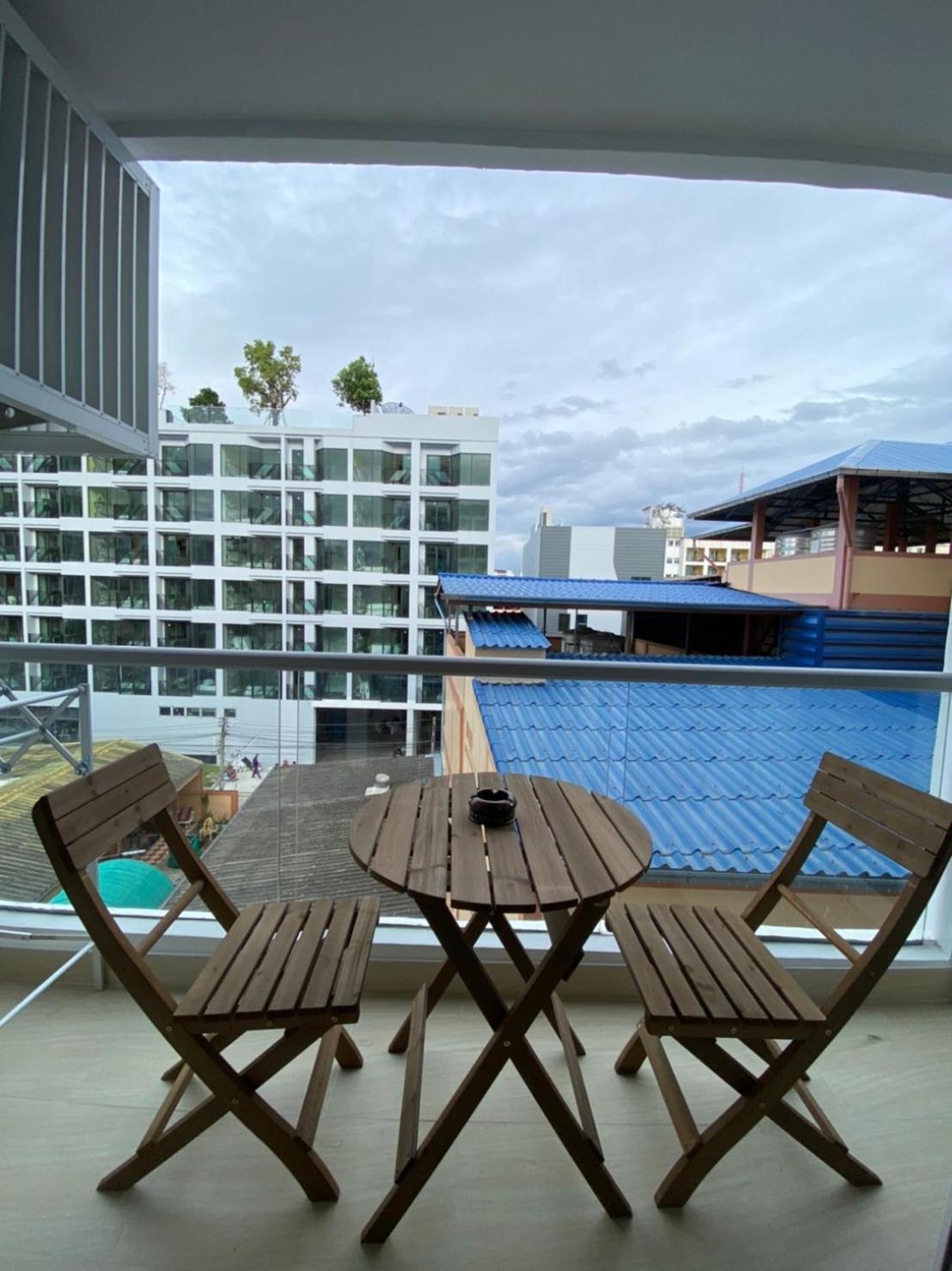 Grand Avenue Suites X Monthstayz Thailand Pattaya Zewnętrze zdjęcie
