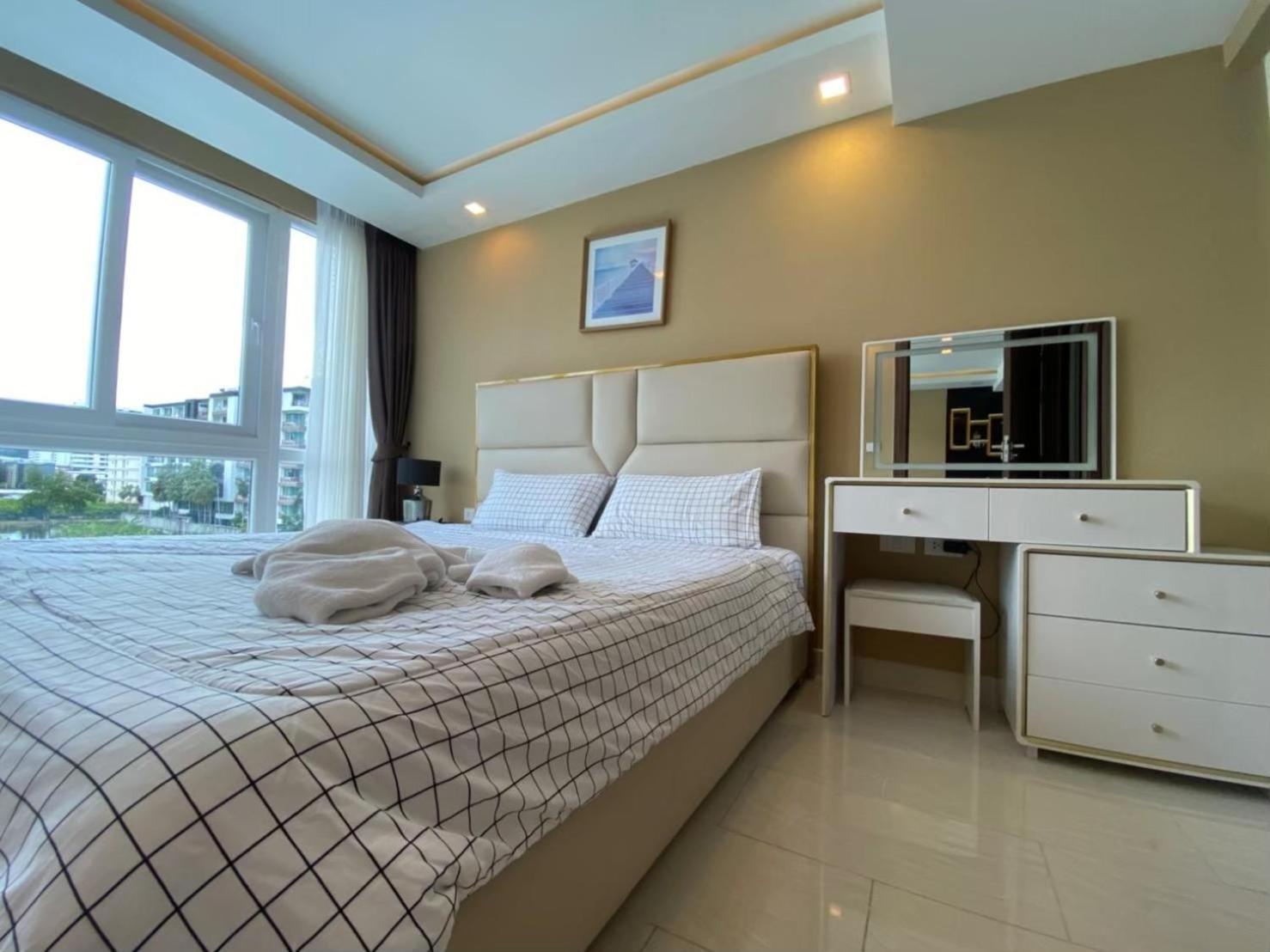 Grand Avenue Suites X Monthstayz Thailand Pattaya Zewnętrze zdjęcie