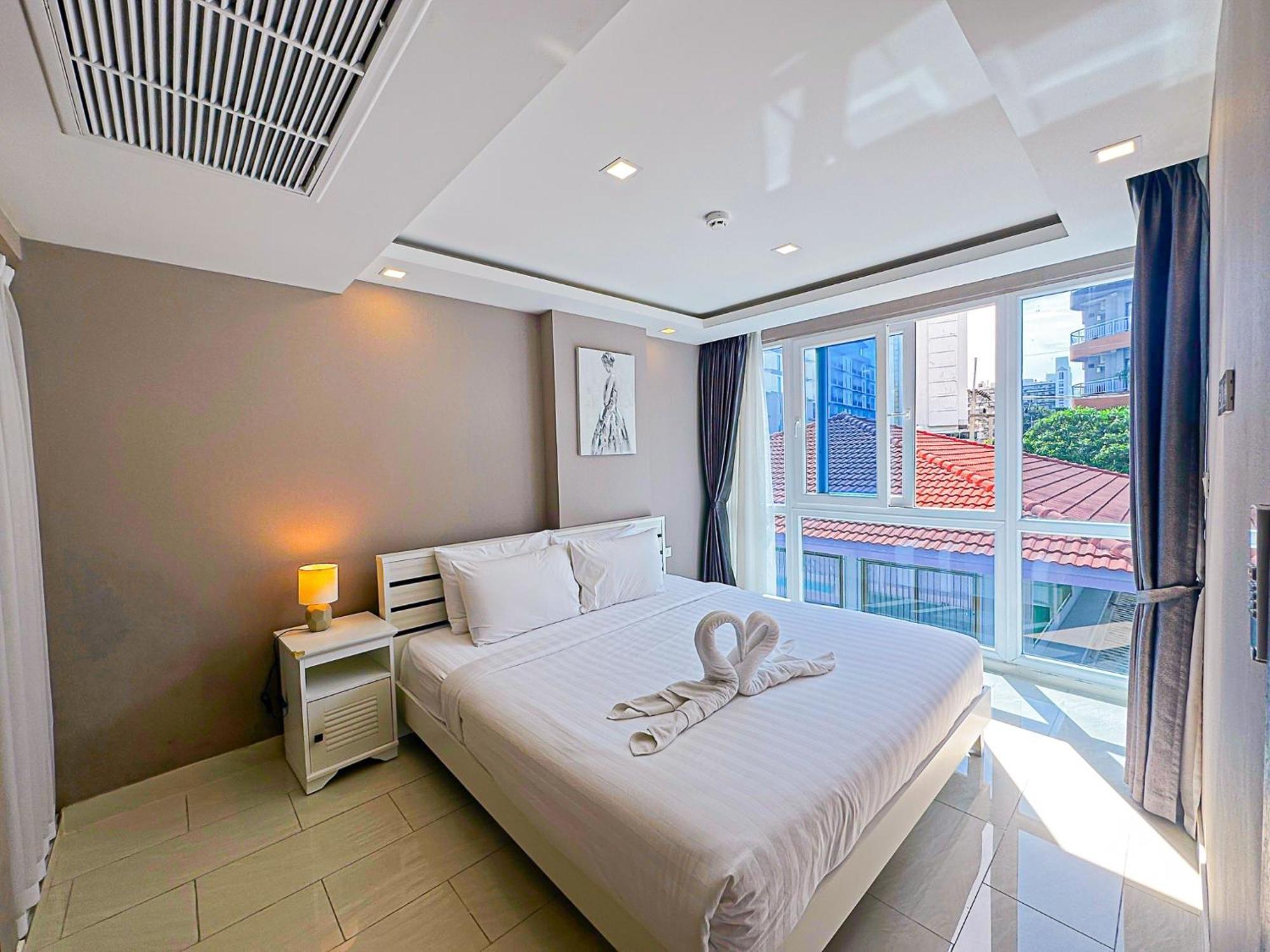 Grand Avenue Suites X Monthstayz Thailand Pattaya Zewnętrze zdjęcie