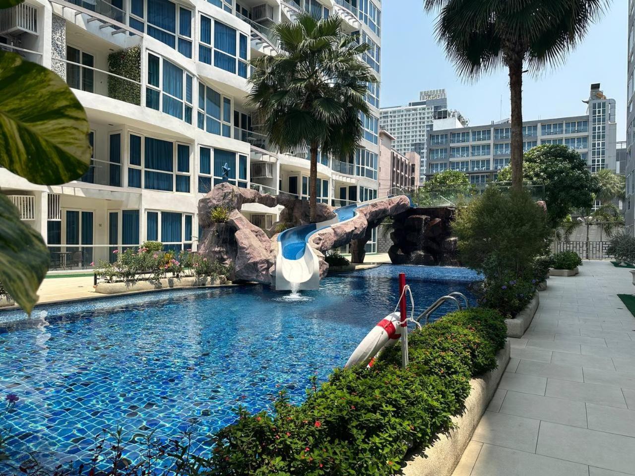 Grand Avenue Suites X Monthstayz Thailand Pattaya Zewnętrze zdjęcie